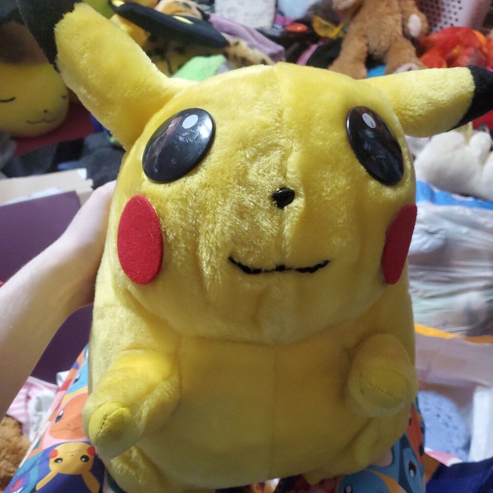 VTG Huge 90s Pokémon Pikachu Jumbo Plush Nintendo Plastic eyes & nose Soft Big
